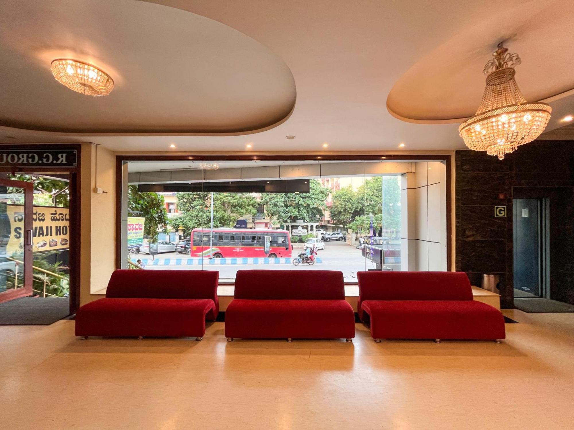 Ananya Comfortss Hospet Εξωτερικό φωτογραφία