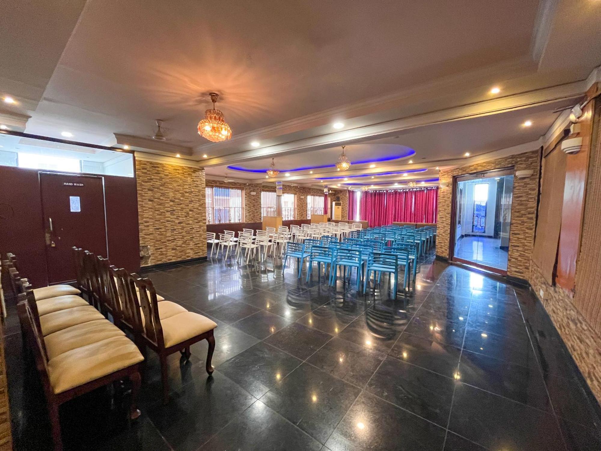 Ananya Comfortss Hospet Εξωτερικό φωτογραφία